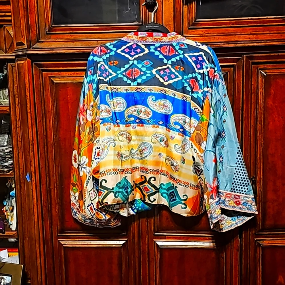 JOHNNY WAS DREAMER PRINT REVERSIBLE SILK  KIMONO W/EMBROIDERY SZ. MD! - Picture 12 of 16